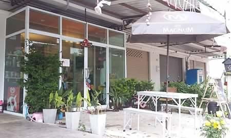 Lemon Tree Motel سوراثاني المظهر الخارجي الصورة
